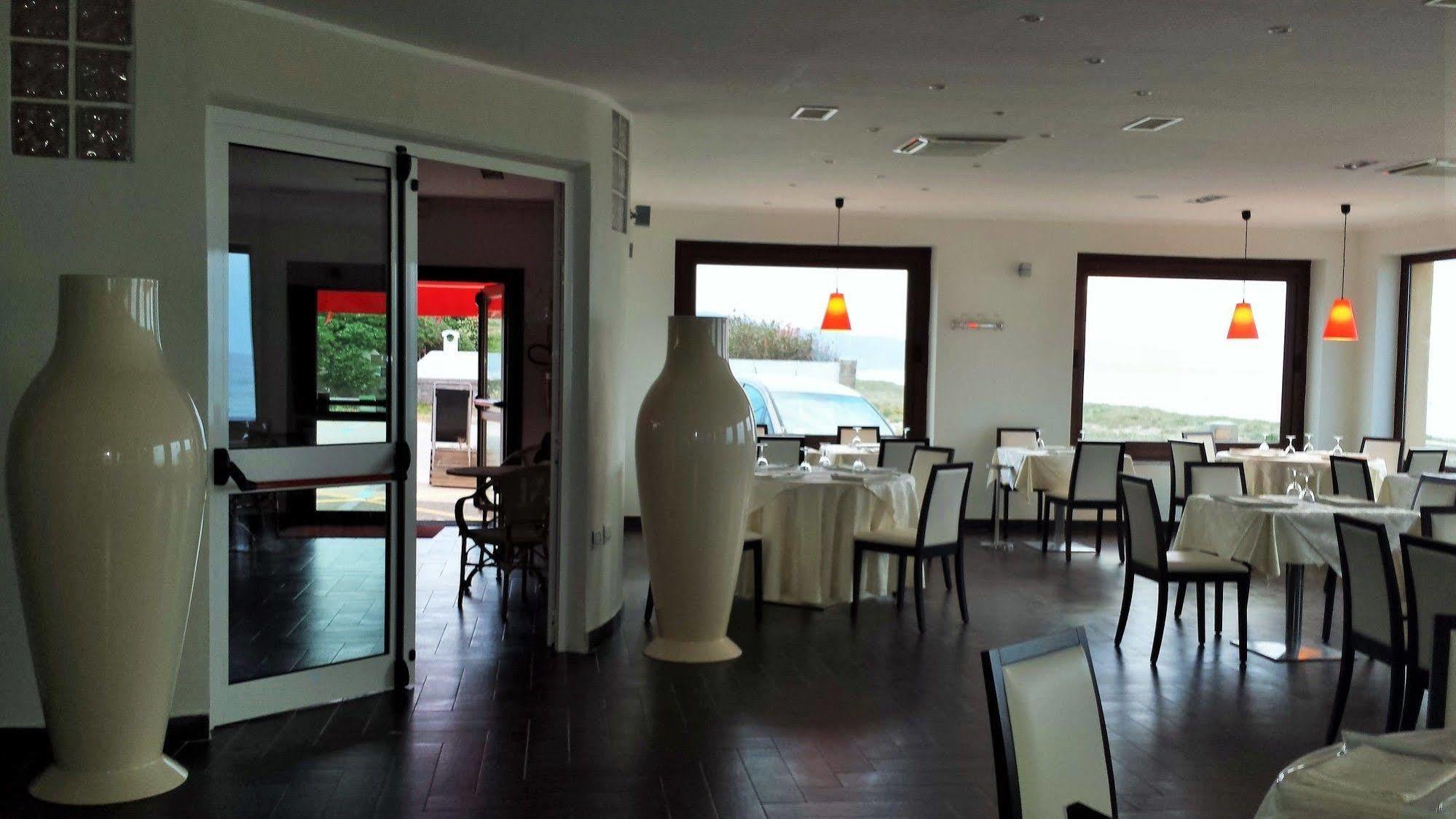 Buddi Hotel Platamona Luaran gambar